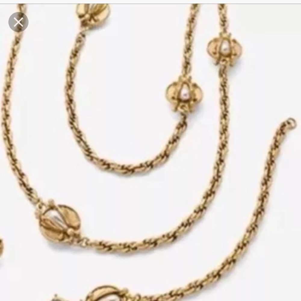Cabi buzz necklace
